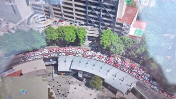 Taxistas bloquean la Glorieta de