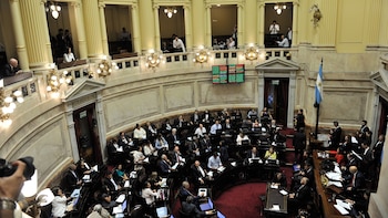 La agenda inmediata quiebra a