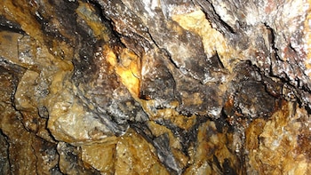 Dos caras del oro: una