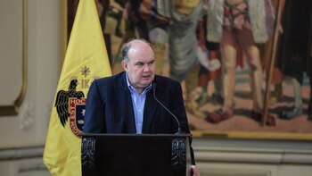 Rafael López Aliaga plantea que